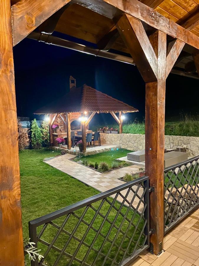 Top3 Zărneşti Exterior foto